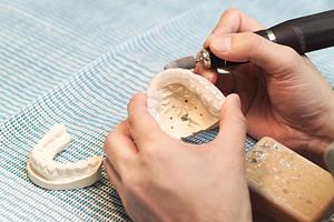 天神で評判の良い歯医者を徹底ガイド｜通いやすさと丁寧なケアで選ばれる信頼の医院