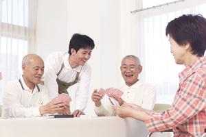 「京都での歯列矯正： 大人と子供のための費用、期間、選択肢完全ガイド」